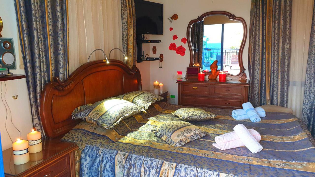 Astrofegia Beachfront Villa Πωμός Εξωτερικό φωτογραφία