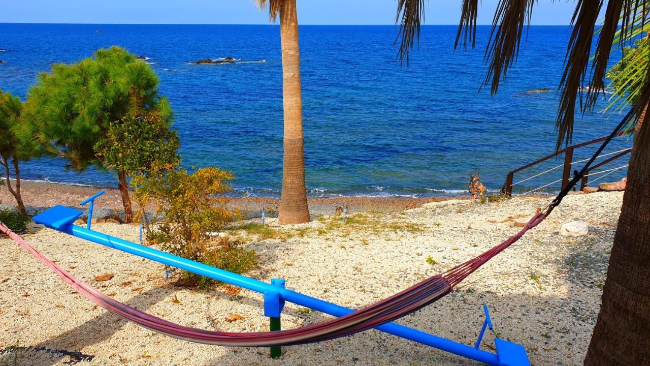 Astrofegia Beachfront Villa Πωμός Εξωτερικό φωτογραφία